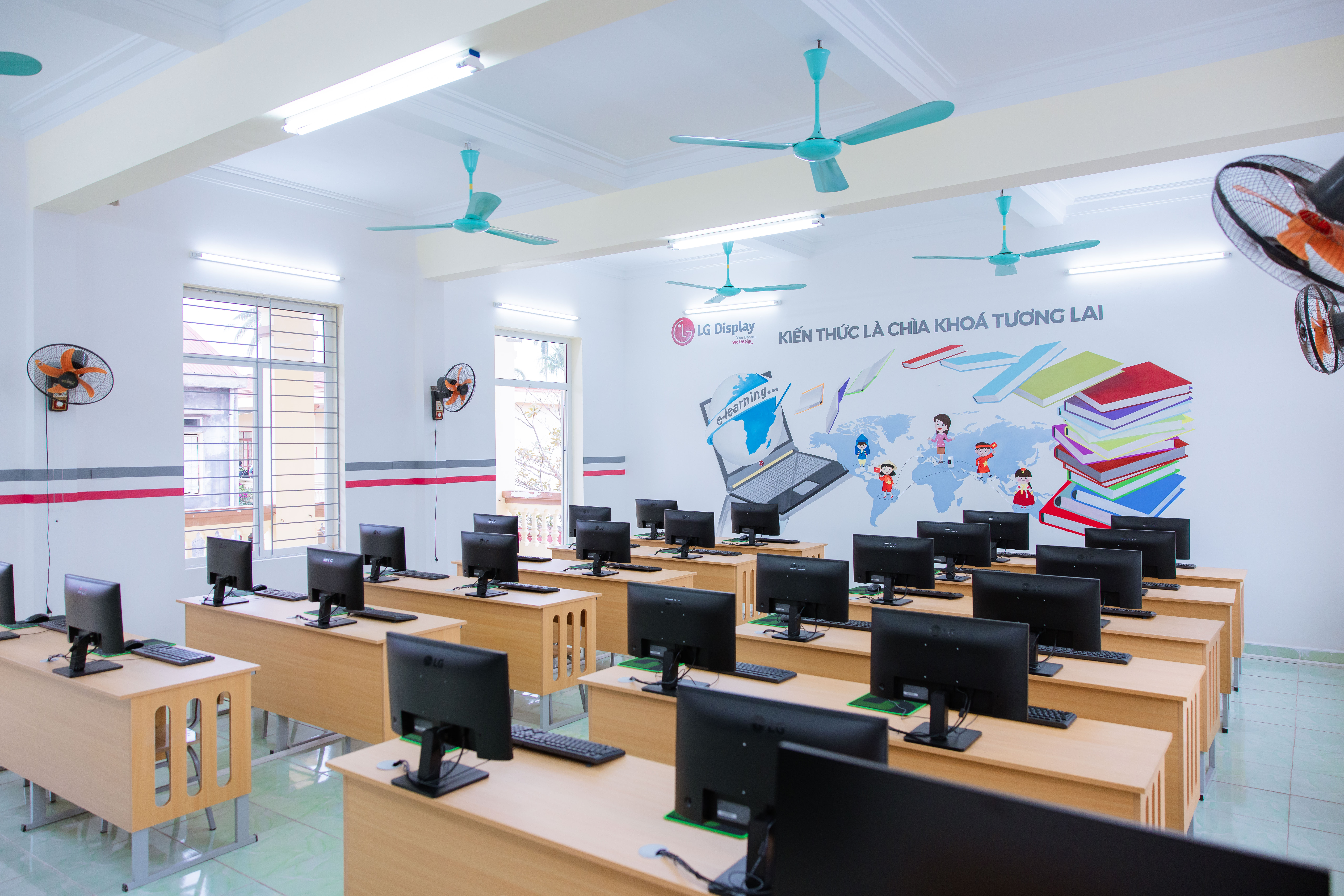 Vietnam – Supporting IT Education to Bridge the Digital Divide